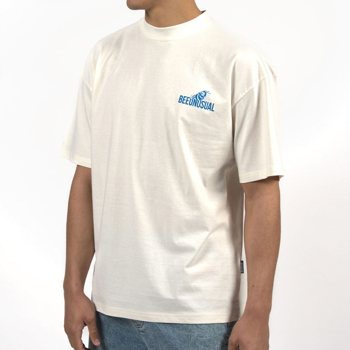 Bee Unusual ” Chill Bitch ” Oversized T-Shirt Off White